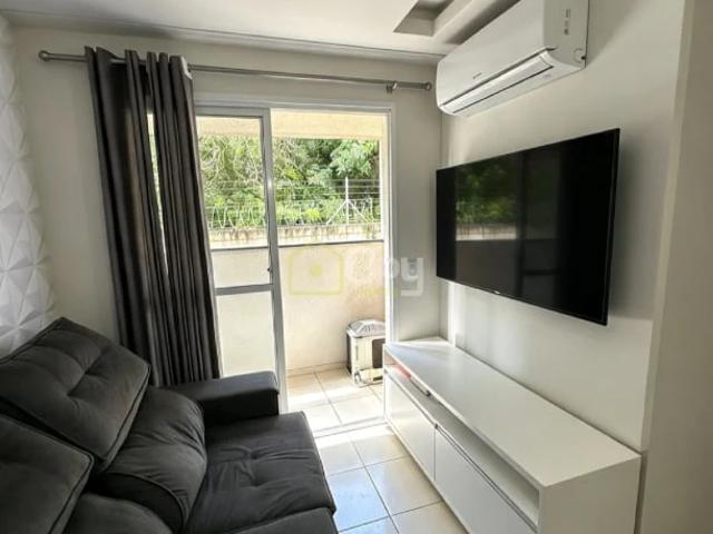 Apartamento venda em Marília
