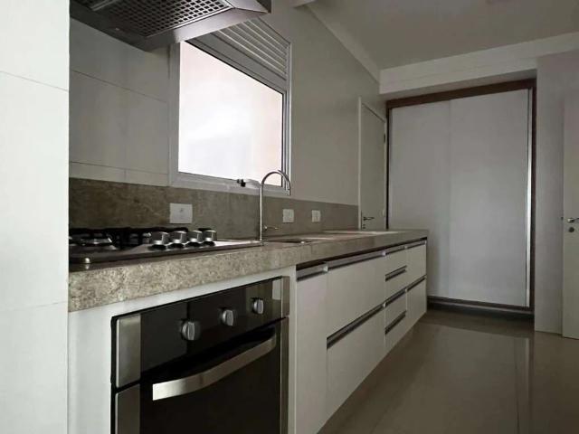 Apartamento venda em Marília