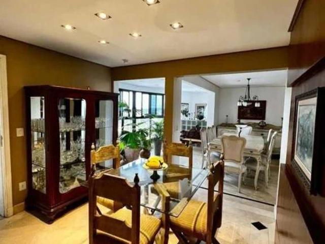 Apartamento venda em Marília