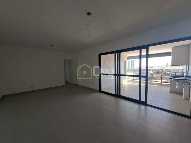 Apartamento venda em Marília