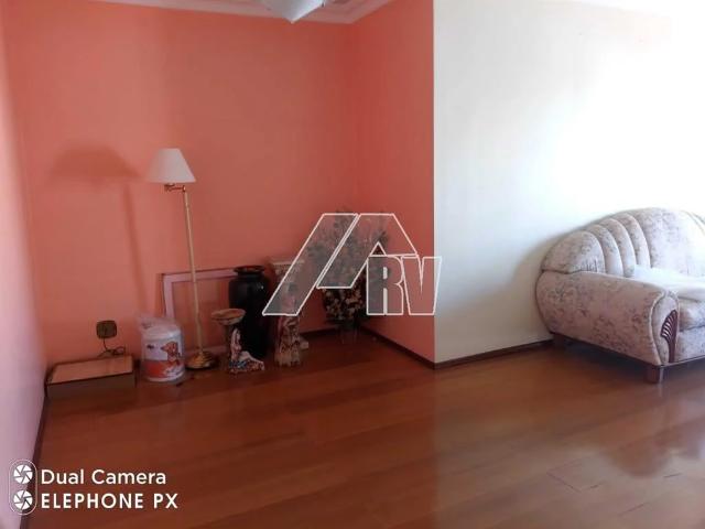 Apartamento venda em Marília