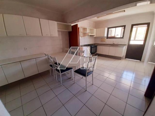 Apartamento venda em Marília