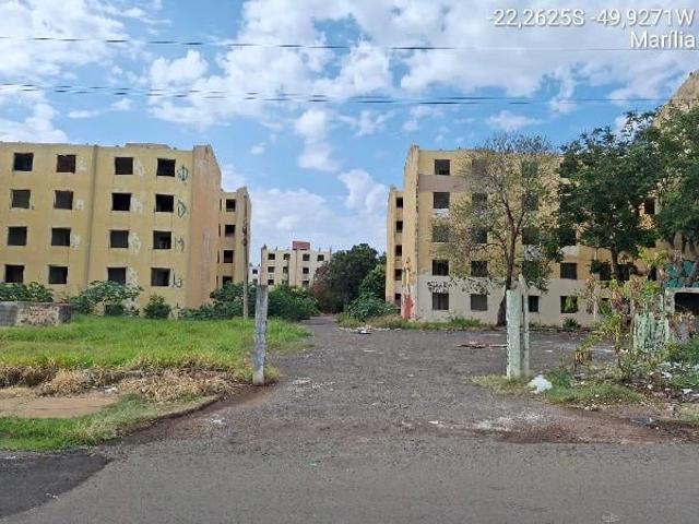 Apartamento venda em Marília