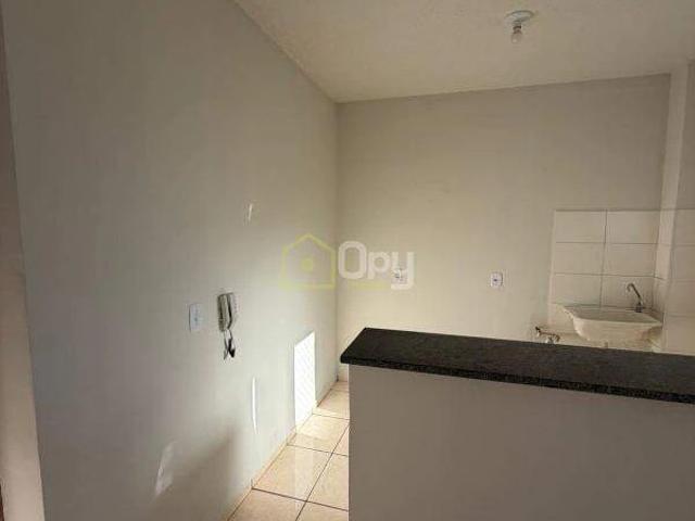 Apartamento venda em Marília