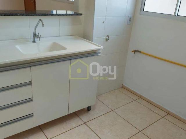 Apartamento venda em Marília