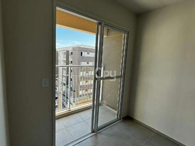 Apartamento venda em Marília
