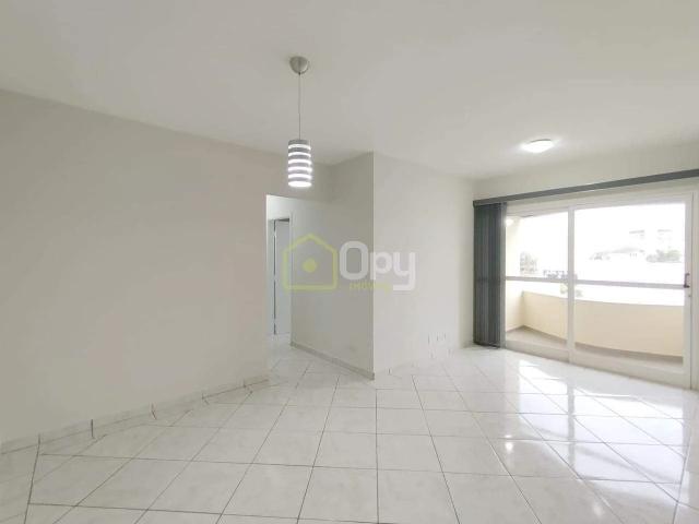 Apartamento venda em Marília
