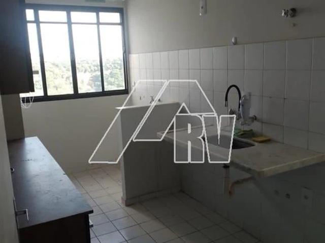 Apartamento venda em Marília