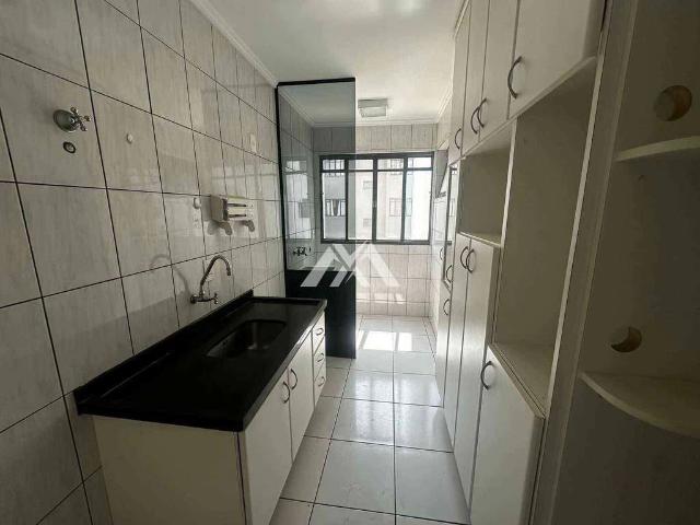 Apartamento venda em Marília
