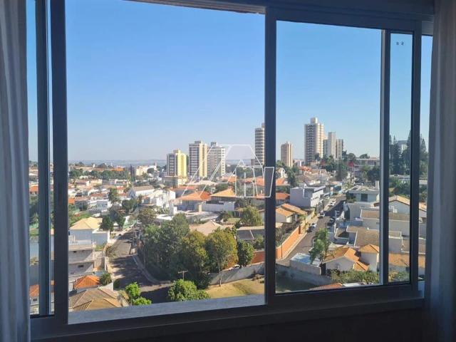 Apartamento venda em Marília