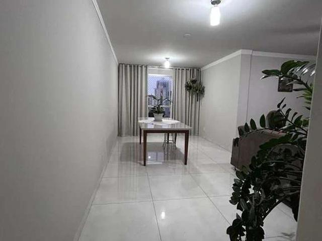 Apartamento venda em Maringá, Região Geográfica Intermediária de Maringá