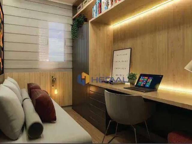 Apartamento venda em Região Geográfica Imediata de Maringá, Maringá