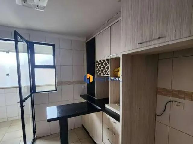 Apartamento venda em Região Geográfica Imediata de Maringá, Maringá