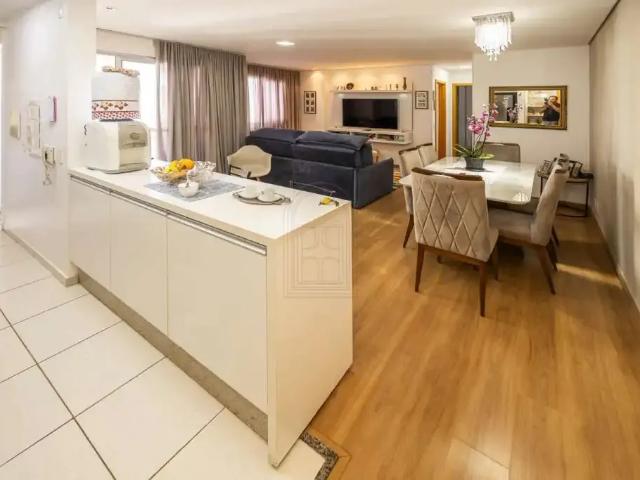 Apartamento venda em Região Geográfica Imediata de Maringá, Maringá