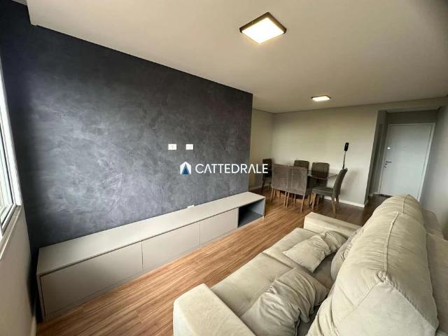 Apartamento venda em Vila Cleopatra, Maringá