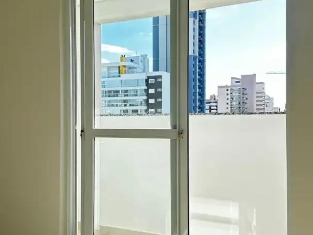 Apartamento venda em Região Geográfica Imediata de Maringá, Maringá