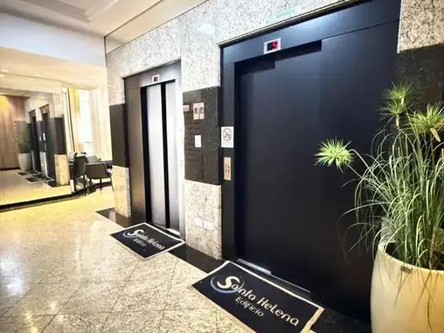 Apartamento venda em Região Geográfica Imediata de Maringá, Maringá
