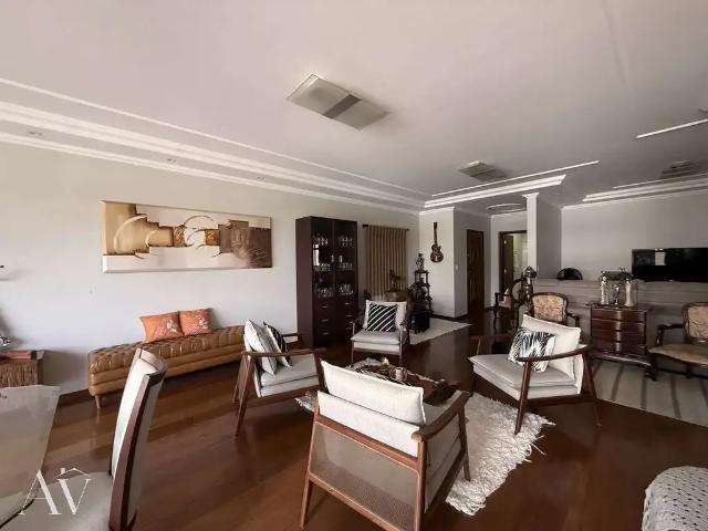 Apartamento venda em Região Geográfica Imediata de Maringá, Maringá