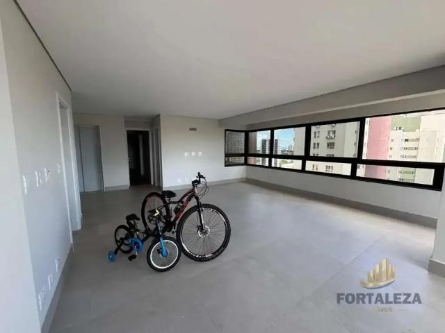 Apartamento venda em Região Geográfica Imediata de Maringá, Maringá