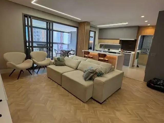 Apartamento venda em Região Geográfica Imediata de Maringá, Maringá