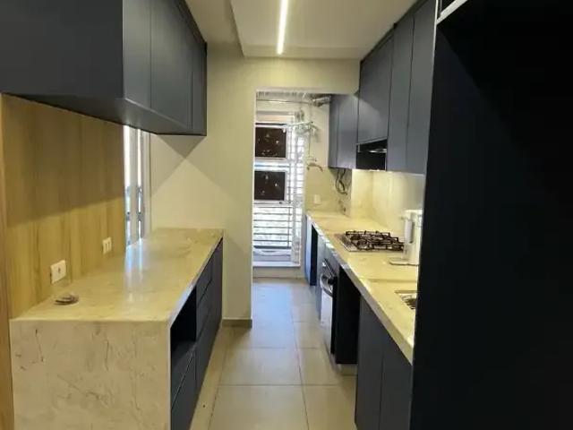 Apartamento venda em Região Geográfica Imediata de Maringá, Maringá