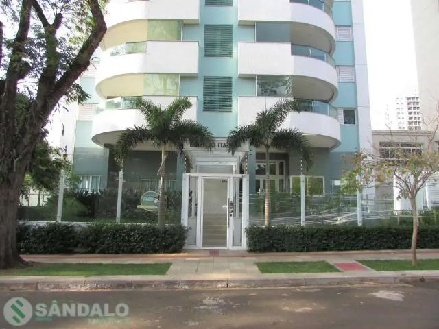 Apartamento venda em Região Geográfica Imediata de Maringá, Maringá