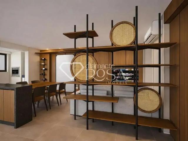 Apartamento venda em Região Geográfica Imediata de Maringá, Maringá
