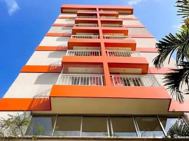 Apartamento venda em Região Geográfica Imediata de Maringá, Maringá