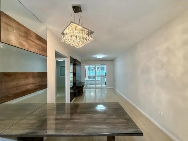Apartamento venda em Região Geográfica Imediata de Maringá, Maringá