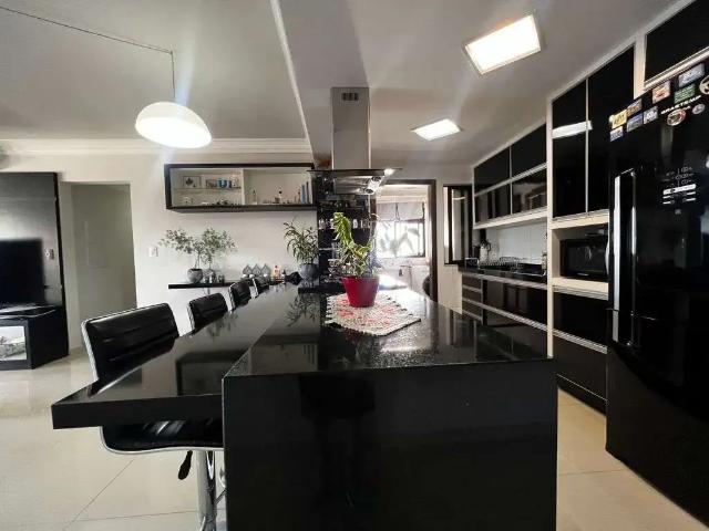 Apartamento venda em Região Geográfica Imediata de Maringá, Maringá