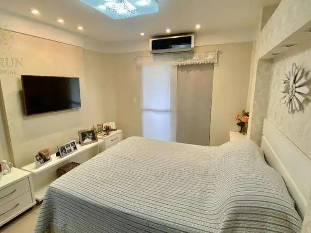 Apartamento venda em Região Geográfica Imediata de Maringá, Maringá
