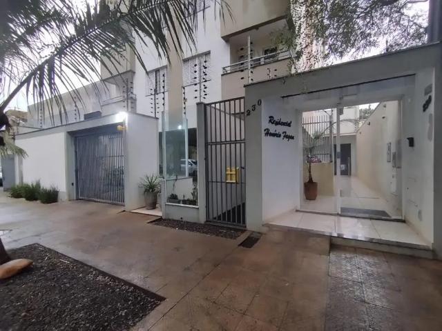 Apartamento venda em Região Geográfica Imediata de Maringá, Maringá