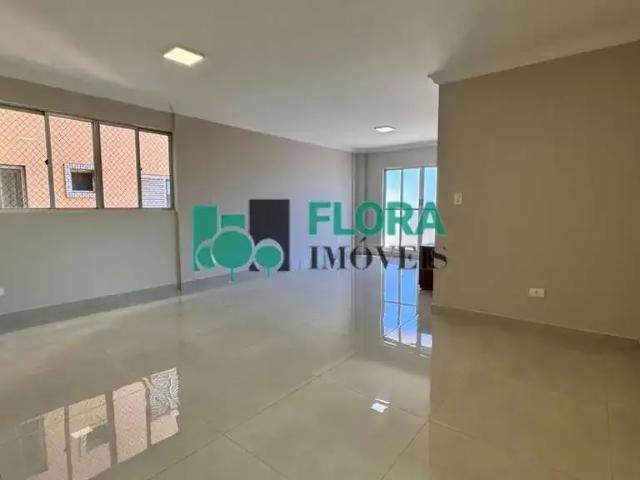 Apartamento venda em Região Geográfica Imediata de Maringá, Maringá
