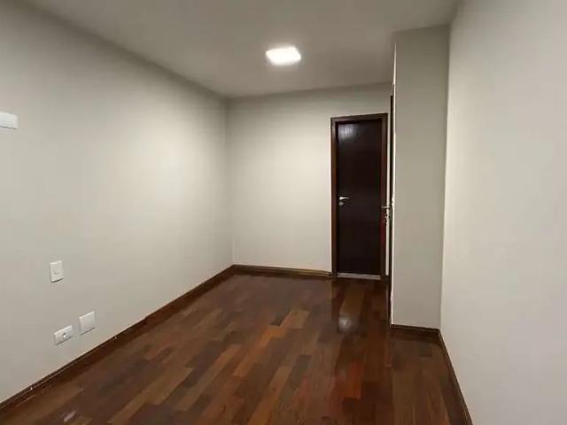 Apartamento venda em Região Geográfica Imediata de Maringá, Maringá