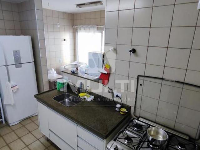 Apartamento venda em Setor Central, Uberlândia