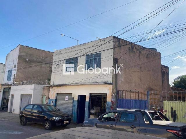 Apartamento venda em Montes Claros, Região Geográfica Intermediária de Montes Claros