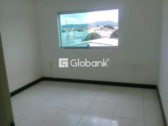 Apartamento venda em Montes Claros, Região Geográfica Intermediária de Montes Claros