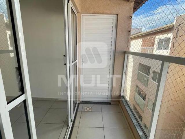 Apartamento venda em Região Geográfica Imediata de Uberlândia, Oliveira Fortes