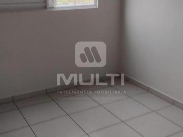 Apartamento venda em Região Geográfica Imediata de Uberlândia, Oliveira Fortes