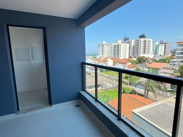 Apartamento venda em Navegantes, Centro