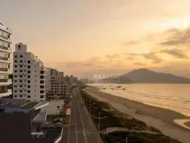 Apartamento venda em Região Geográfica Imediata de Itajaí, Navegantes