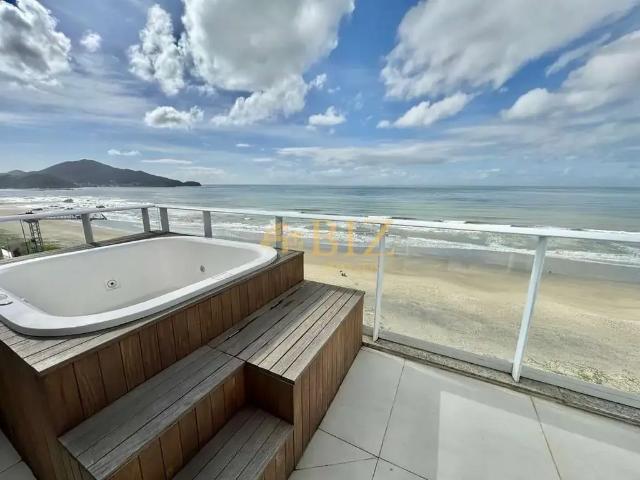 Apartamento venda em Região Geográfica Imediata de Itajaí, Navegantes