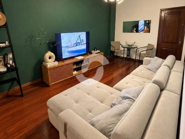 Apartamento venda em Região Praias da Baía, Niterói