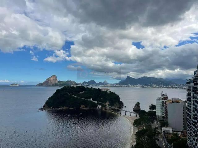 Apartamento venda em Região Praias da Baía, Niterói