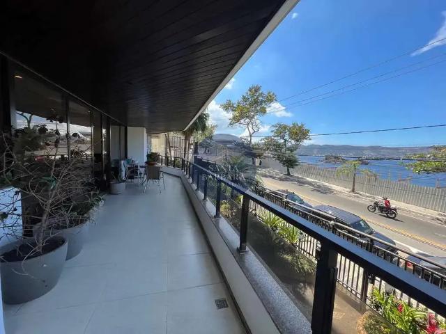 Apartamento venda em Região Praias da Baía, Niterói