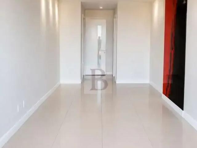 Apartamento venda em Região Praias da Baía, Niterói