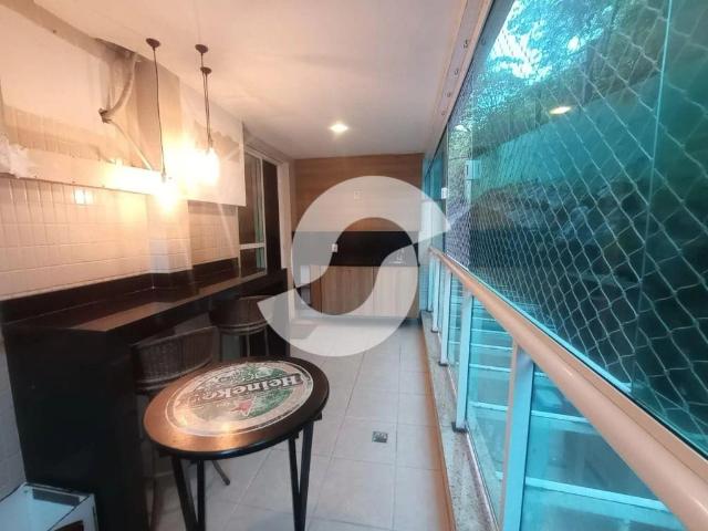Apartamento venda em Região Praias da Baía, Niterói