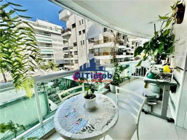 Apartamento venda em Região Praias da Baía, Niterói
