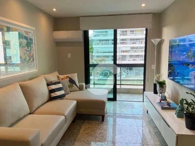 Apartamento venda em Região Praias da Baía, Niterói