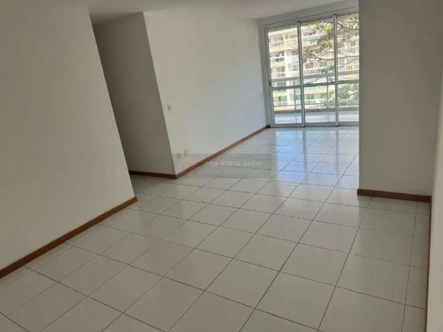 Apartamento venda em Região Praias da Baía, Niterói